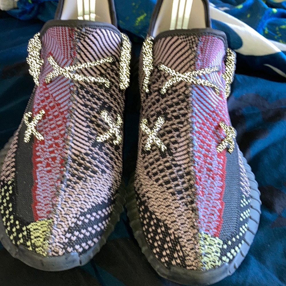 Yeezy 350 “yecheil”